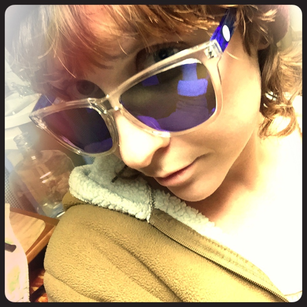 Sunski SunGlasses Clear Blue